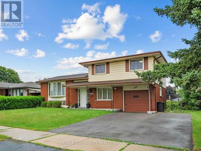 1397 Charles Drive, Burlington, ON, L7P 2C8 house for sale | Listing ID W13596 | Royal LePage