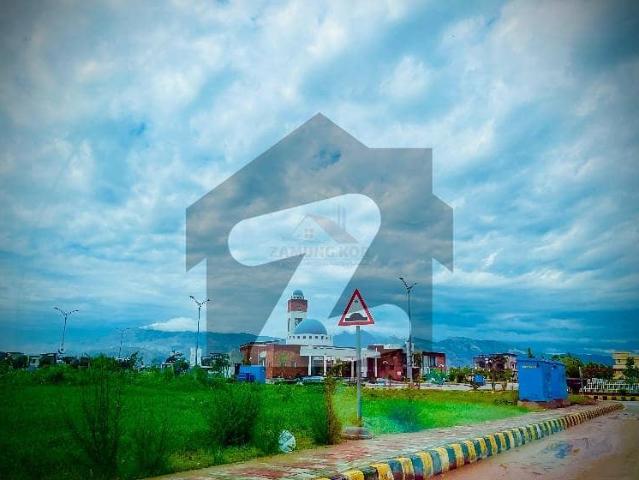 1390 Series Plot | Heightened Location | Walking distance to Park and Double Rd