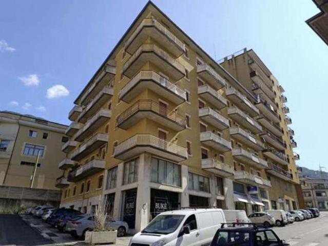 139/2025 U BS Appartamento al piano quinto a Lumezzane