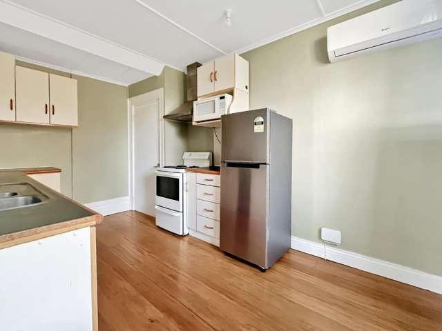 2/393 College Street, 2138, Palmerston North City