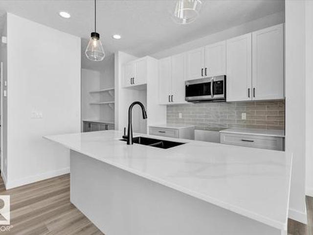 139 Caledon Cr, Spruce Grove, AB, T7X 4T4 house for sale | Listing ID E4498 | Royal LePage