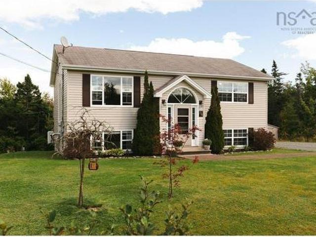 139 David Allen Drive, East Lawrencetown, NS, B2Z 1V1 house for sale | Listing ID 202422 | Royal LePage