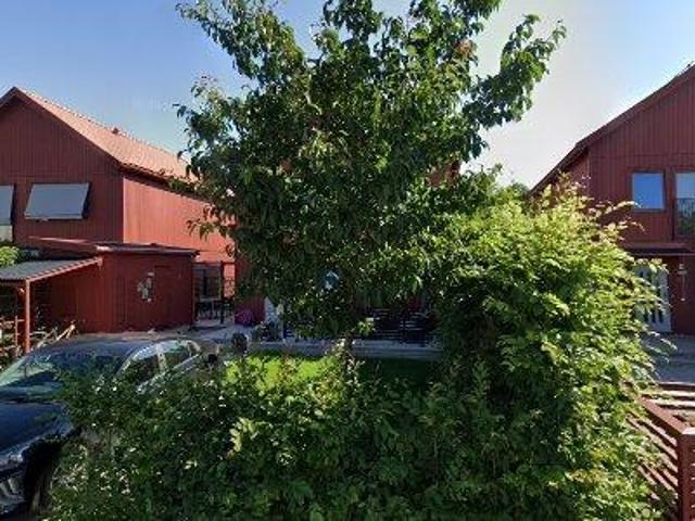 139 m2 lägenhet uthyres i Enköping