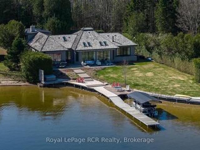139 South Shores Road, Grey Highlands, ON, N0C 1E0 Luxury House for sale | Listing ID X13042 | Royal LePage Carriage Trade Luxury Properties