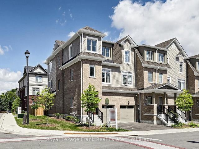 139 Senay Circle, Clarington | 3+1Beds/3Bath, Townhouse, $698,500 | Condos. Ca