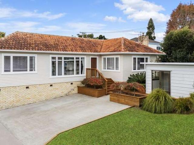 1/39 Youngs Road, Papakura