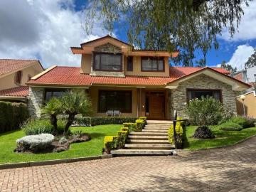 17 01 037 04 0000: Se Vende Casa en Chaullabamba