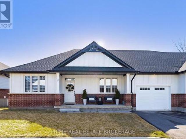 17 175 Glengariff Drive S, Southwold, ON, N5P 0H5 townhouse for sale | Listing ID X12019 | Royal LePage