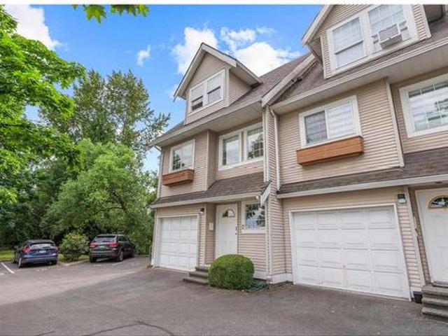 17 19 Willoughby Way, Langley, BC, V2Y 1M6 house for sale | Listing ID R3135 | Royal LePage