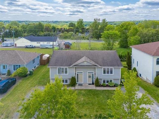 17 19 Katrina Dr, Fredericton, NB, E3G 0B1 house for sale | Listing ID NB140615 | Royal LePage