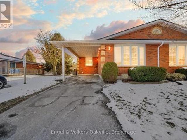 17 20 Courtland Drive, Brantford, ON, N3R 7Y2 condo for sale | Listing ID X11944 | Royal LePage