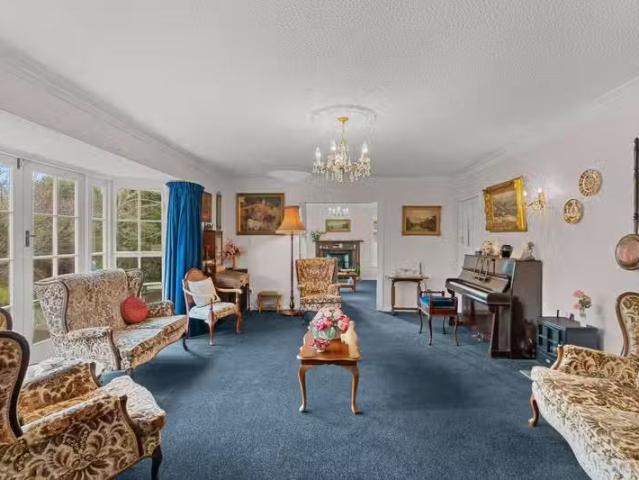 17 & 21 Hampton Place, Ilam, NZ 8041 House for Sale