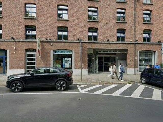 17 300 m2 office space for rent in Stad Antwerp