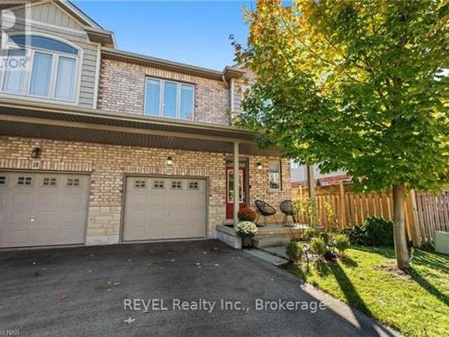 17 380 Lake Street, Grimsby 540 Grimsby Beach, ON, L3M 0E8 house for sale | Listing ID X9420 | Royal LePage