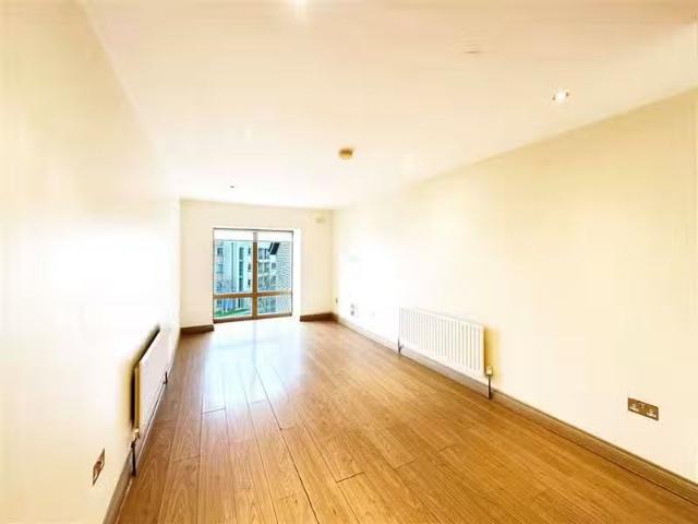 17 The Crescent, Carrickmines, Dublin 18, D18 PK60