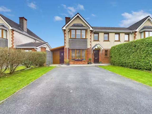 17 The Maples, Oakleigh Wood, Tulla Road, Ennis, Co Clare, V95.