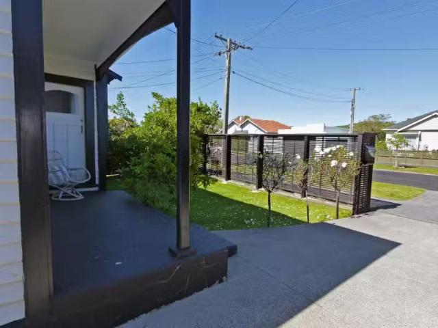 17 Trafalgar Street, Saint Kilda, Dunedin City