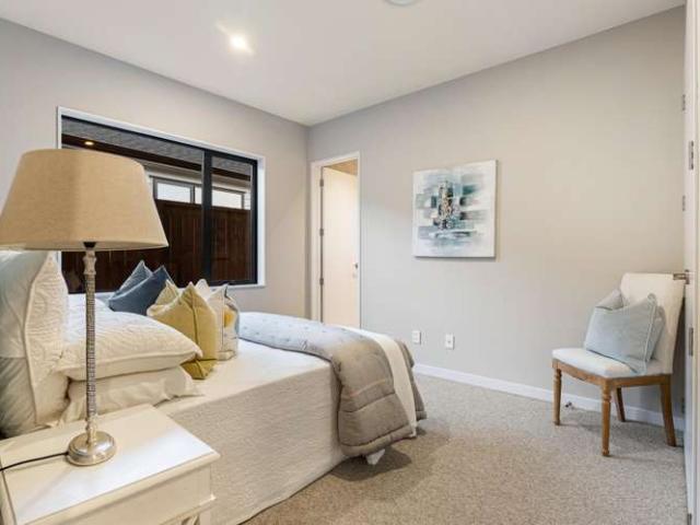 17 Tukutata Crescent, Milldale, Rodney
