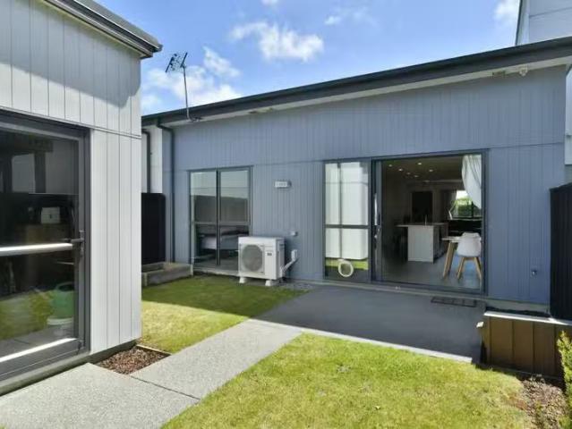 17 William Dawson Crescent, Wigram, NZ 8042 House for Sale