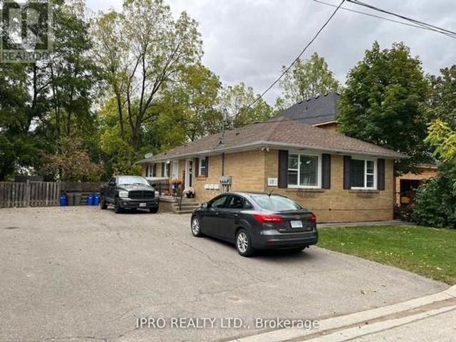17 Academy Road, Halton Hills, ON, L7G 3N7 investment for sale | Listing ID W12130 | Royal LePage