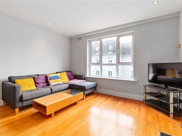 17 Amiens Square, Amiens Street, Dublin 1 Sherry FitzGerald City Centre 4800 MyHome. Ie Residential