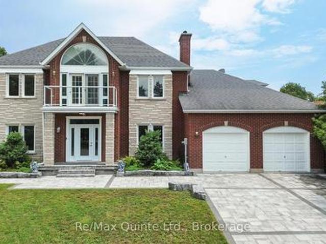17 Applewood Court, Quinte West Trenton Ward, ON, K8V 6J3 house for sale | Listing ID X13567 | Royal LePage