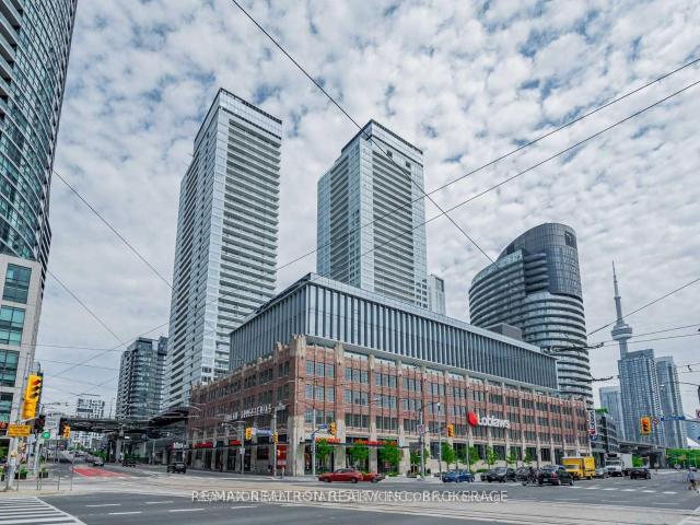 17 BATHURST ST – SUITE 3810, Toronto