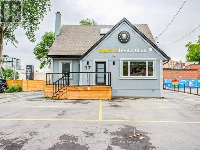 17 Bedford Park Avenue, Richmond Hill, ON, L4C 2N9 commercial for lease | Listing ID N12554 | Royal LePage