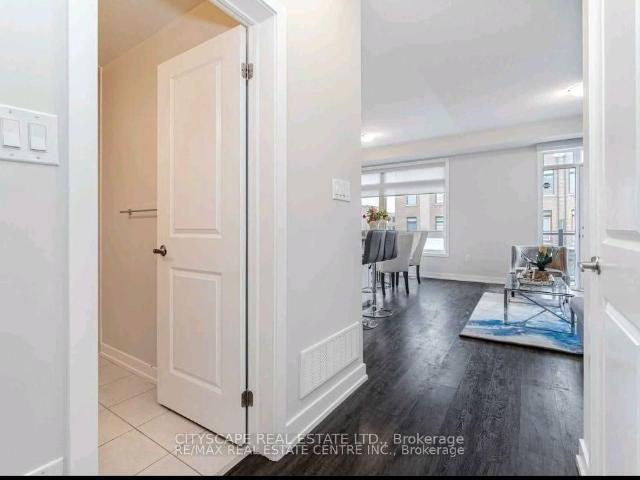 17 Beliveau St, Vaughan, ON | Condos. Ca