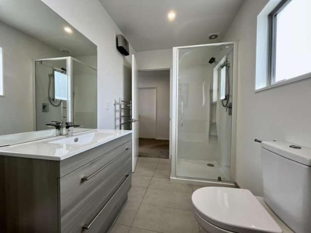 1/7 Bolton Avenue, 10222, Christchurch City