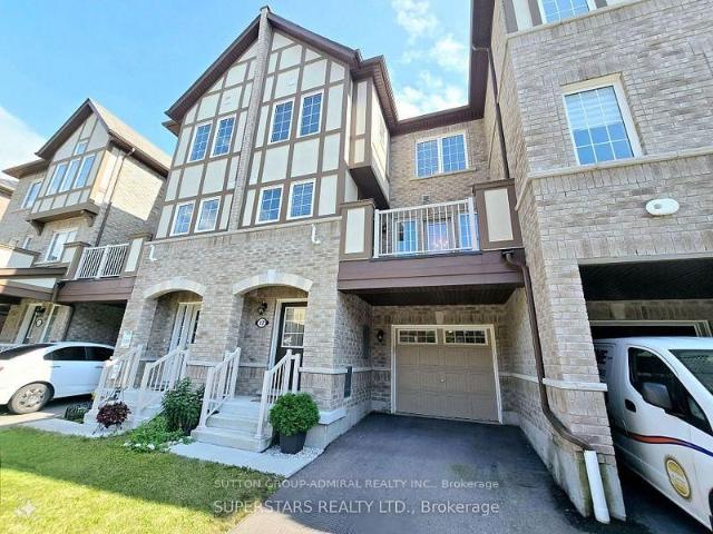 17 Bluegill Crescent, Whitby | 2Beds/3Bath, Townhouse, $2,600/mo | Condos. Ca