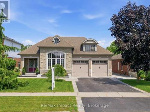 17 Bradshaw Street, Clarington Bowmanville, ON, L1C 2H4 house for sale | Listing ID E13529 | Royal LePage