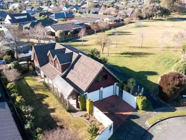 17 Calverton Place, Halswell, NZ 8025 House for Sale
