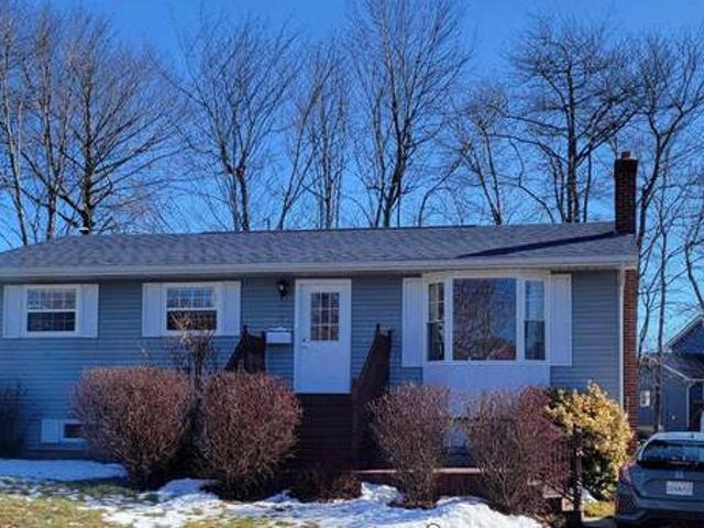 17 Cartier Crescent Lower Sackville Nova Scotia