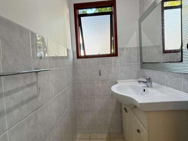 17 Centorian Dr, Windsor Park, North Shore City