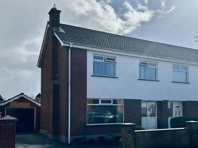 17 Cidercourt Park
