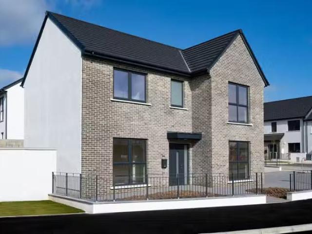 17 Coppinger Green, Lakeview, Midleton, Co. Cork, P25 N6K1