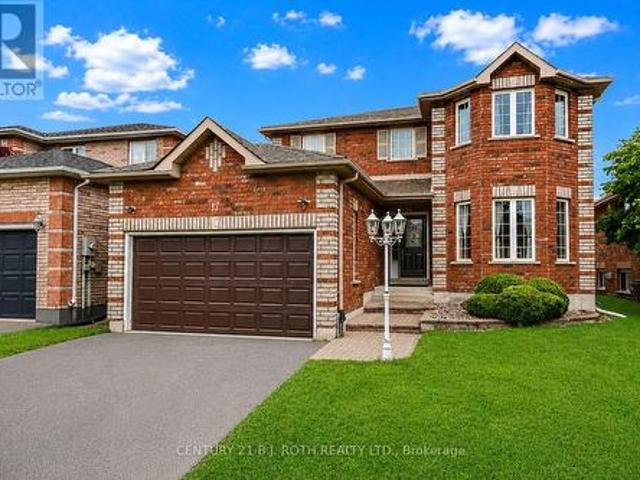 17 Crompton Drive, Barrie, ON, L4M 6N1 house for sale | Listing ID S13549 | Royal LePage