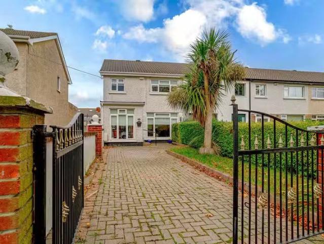 17 Donaghmede Road, Donaghmede, Donaghmede, Dublin 13, D13DX59.