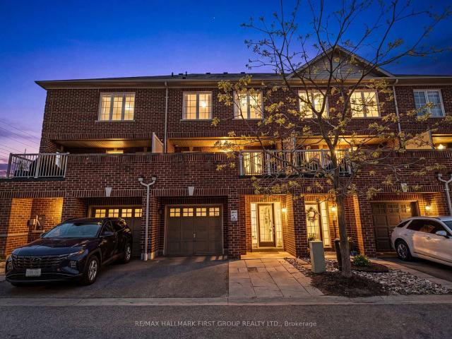 17 Edison Way, Whitby | For Sale @ $745,000 | Condos. Ca