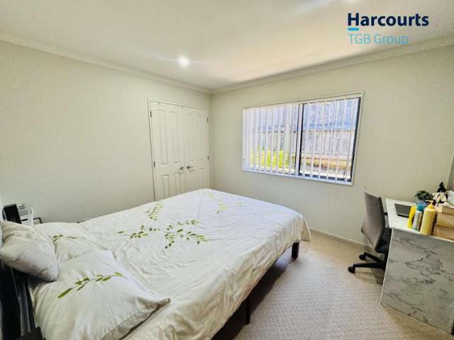 17 Goh Place, The Gardens, Manukau City
