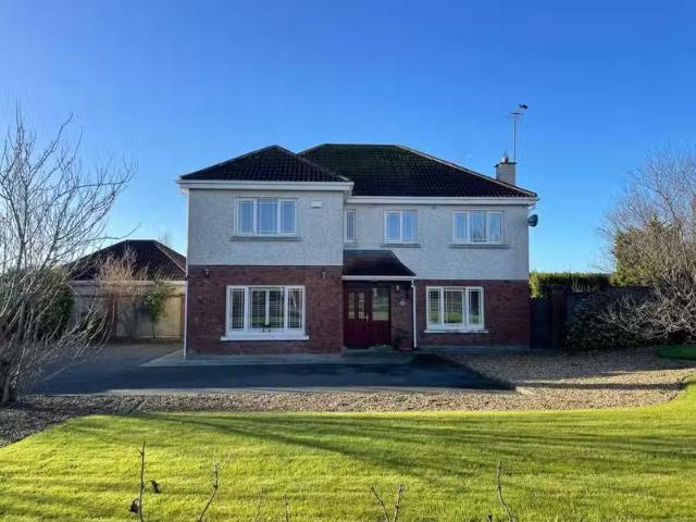 17 Glenwood Abbey, Tenure, Co. Louth, A92N1K0 is for sale
