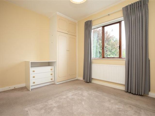 17 Grange Downs, Rathfarnham, Dublin 14 Herbert & Lansdowne Estate Agents 4916 MyHome. Ie Residential