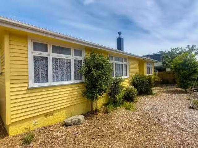 17 Half Mile Road, Tuatapere, Southland