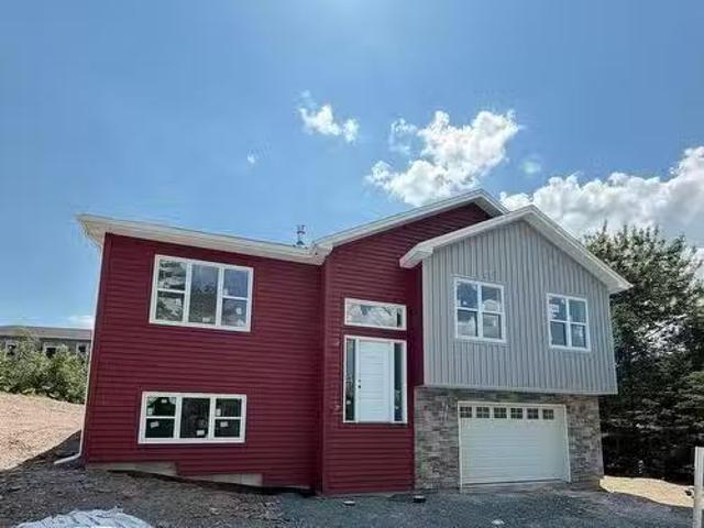 17 Idella Lane, Bedford, NS, B4B 2V1 house for sale Listing.
