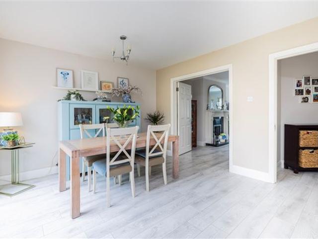 17 Kelly's Bay Cliffs, Skerries, Co. Dublin DNG McKenna Healy 4813 MyHome. Ie Residential