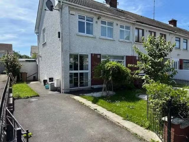17 Longstone Park, Portrane, Portrane, Co. Dublin, K36TH92 is.