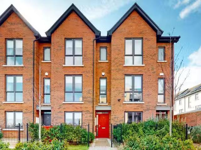 17 Marrsfield Avenue, Clongriffin, Clongriffin, Dublin 13, D13.