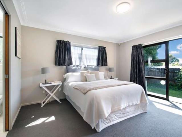 17 Palomino Drive, Henderson, Waitakere City