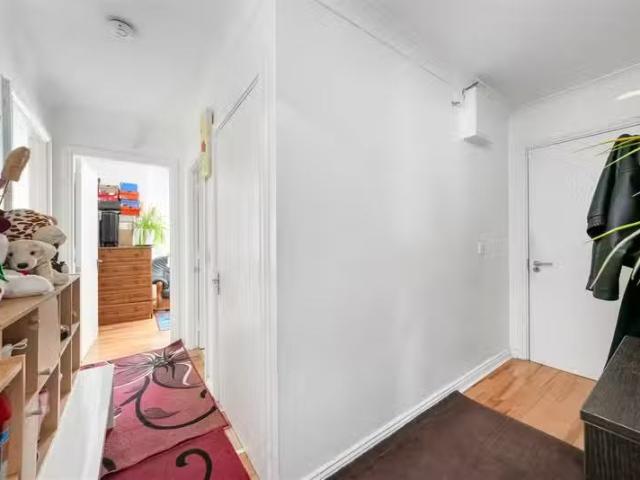 17 Park Boulevard, Tyrrellstown, Dublin 15, Dublin, D15 FH28.